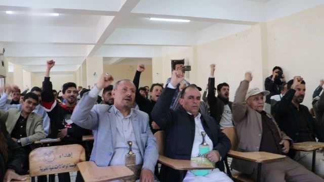 فعالية للكلية النوعية في السدة بإب بالذكرى السنوية للشهيد