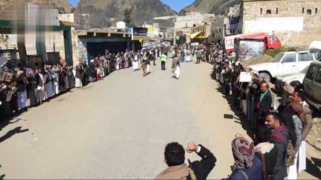 وقفات قبلية في عدد من مديريات عمران لإعلان النفير والتأكيد على الجهوزية