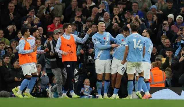 مانشستر سيتي يهزم بورنموث بثلاثية ويصعد لوصافة الدوري الإنجليزي