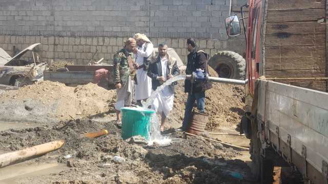 رئيس مصلحة التأهيل يطلع على مشروع البئر الارتوازي والأنشطة التأهيلية في إصلاحية صنعاء