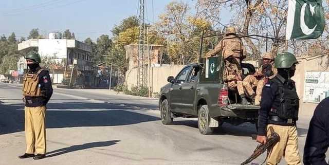 الجيش الباكستاني: مقتل 20 مسلحاً خلال عمليتين أمنيتين شمال غربي البلاد