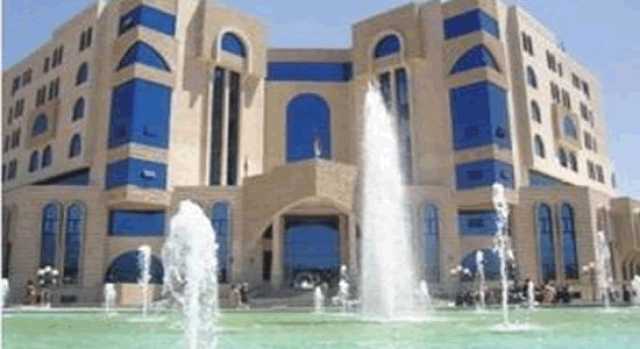 وزارة الإعلام والمؤسسات التابعة لها تنعي الكاتب والإعلامي خليل العُمري