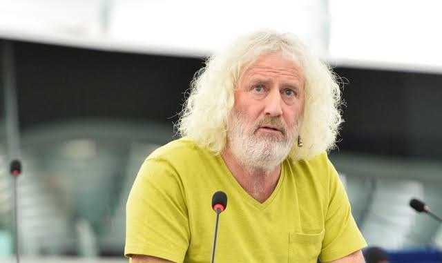 سياسي إيرلندي: “إسرائيل” حرمت الفلسطينيين من حق تقرير المصير عبر الاحتلال والضم