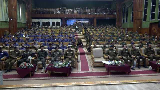 وزارة الداخلية تحتفي بتخريج عدد من منتسبيها من الدورات الأمنية التخصصية