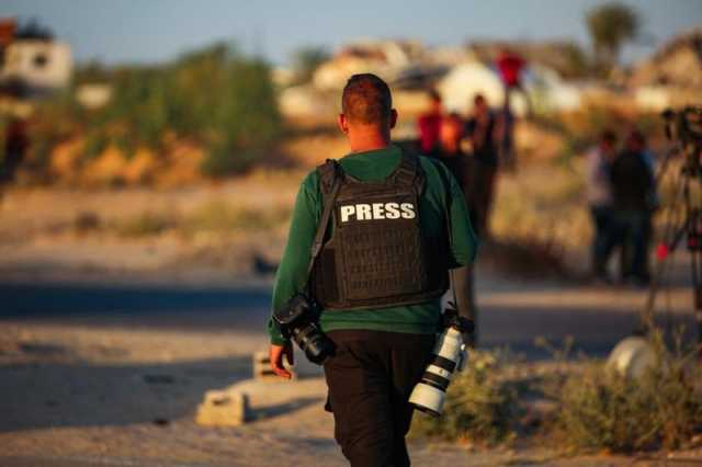 “مركز حماية”: تجاهل مجلس الأمن مطلب دخول الصحفيين لغزة يُعمق التعتيم على الإبادة