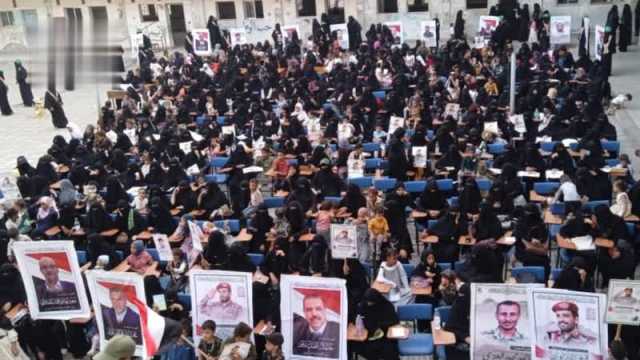 فعالية نسائية في الحديدة بذكرى الشهيد ووقفة تضامنية مع فلسطين