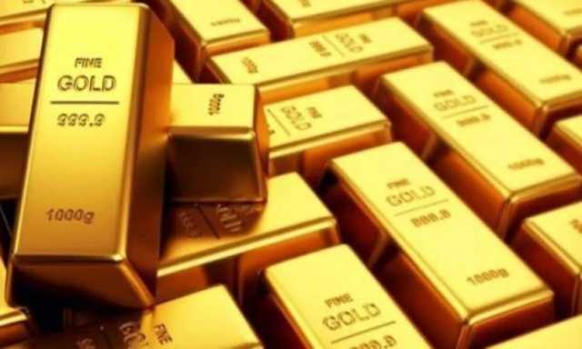 تراجع أسعار الذهب واستقرار النفط عالميا
