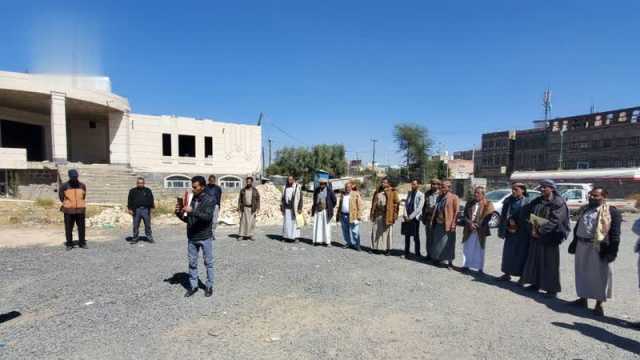 وقفة لهيئة الموارد والمنشآت المائية في صنعاء وفاءً للشهداء واستمرارًا للتعبئة والجهوزية