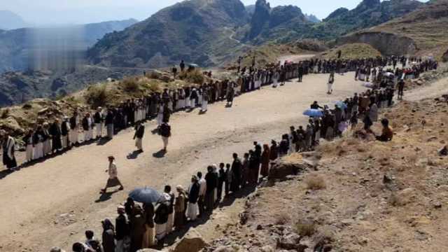 وقفة مسلحة في مزهر بريمة إعلاناً للنفير العام والتأكيد على ثبات الموقف