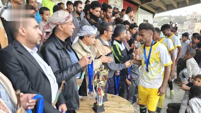 الهلال الأحمر يحرز لقب بطولة الشهيد الفريق الركن الغماري للقدم في حجة