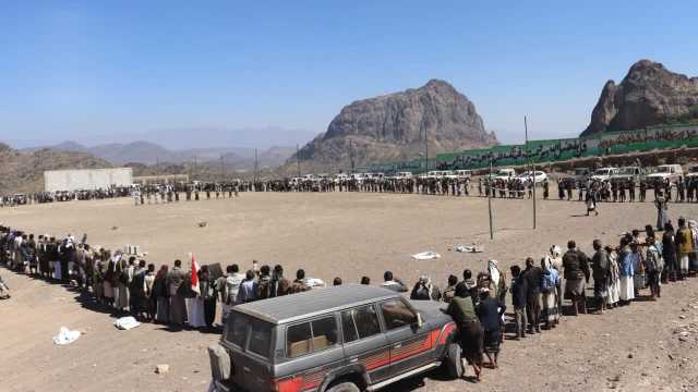 وقفة مسلحة لقبائل الحشاء بالضالع وفاءً لدماء الشهداء وتأكيدا على الجاهزية