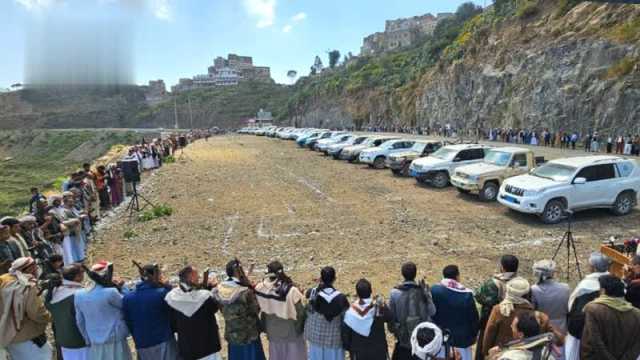 وقفة مسلحة لقبائل الجبين بريمة إعلانا للنفير في مواجهة الأعداء