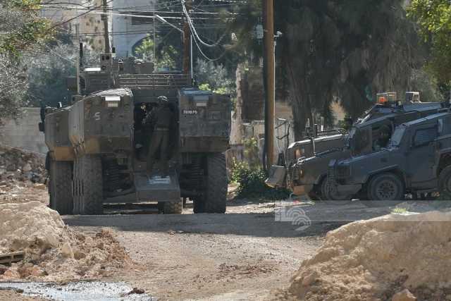 العدو الصهيوني يواصل اعتداءاتها بحق الفلسطينيين في مناطق متفرقة بالضفة