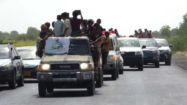 تشييع جثمان الشهيد علي مشعف في الزيدية