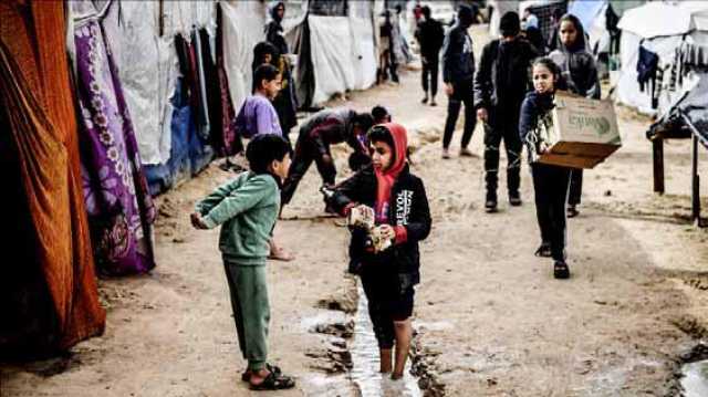 “أونروا” تحذر من استغلال الأطفال غير الملتحقين بالمدارس في غزة