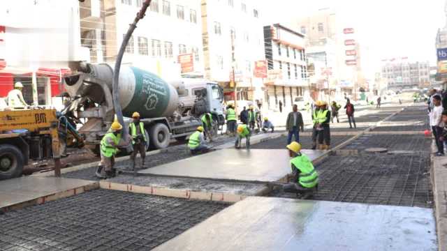 تفقد تنفيذ جسر خرساني سطحي في أمانة العاصمة