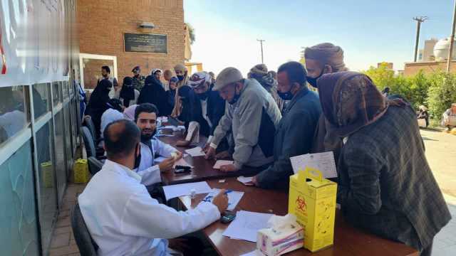 تدّشن مخيم طبي للفحص المبكر عن السكري والأمراض الصدرية في صنعاء