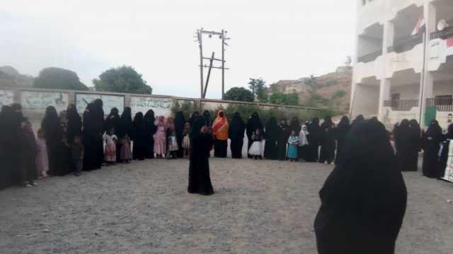 فعالية ووقفة نسائية في الخبت بالمحويت بذكرى الشهيد