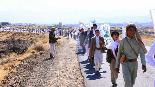 مسير راجل لطلاب مراكز أبو نشطان ضمن فعاليات ذكرى سنوية الشهيد