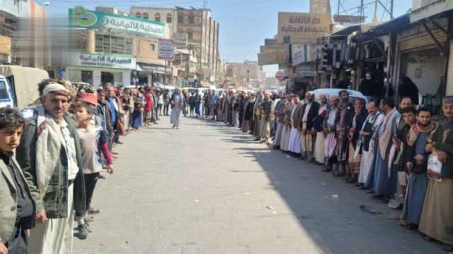 وقفات شعبية في مديرية السبعين وفاء للشهداء والتأكيد على الجهوزية لمواجهة الأعداء