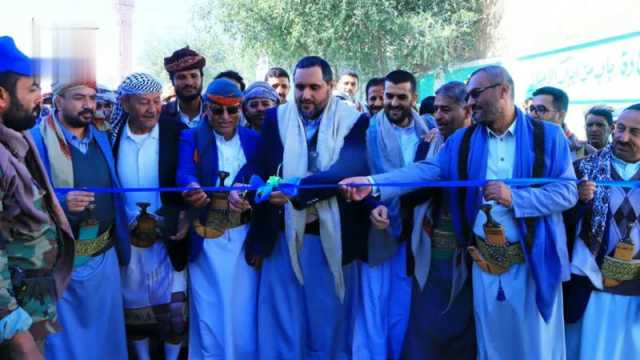 محافظ صنعاء يفتتح معرض شهداء مديرية سنحان ويزور روضة أبو صلاح القوبري