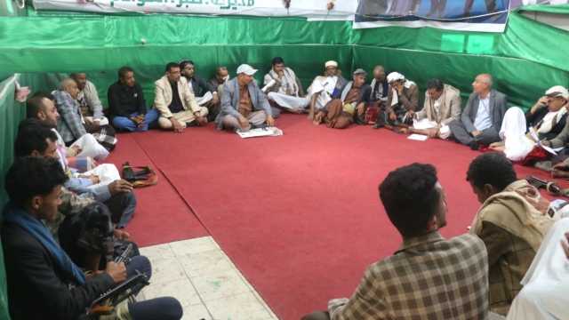 تعز .. اجتماع في مديرية صبر الموادم يناقش جهود التحشيد لمواجهة العدو