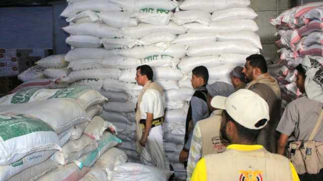 مكتب الاقتصاد بالحديدة يدشن حملة رقابة على الأسواق والمخابز بمديرية بيت الفقيه