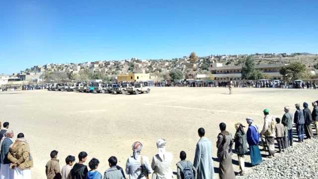 وقفة مسلحة في سنحان تأكيدًا على الجهوزية والاستنفار