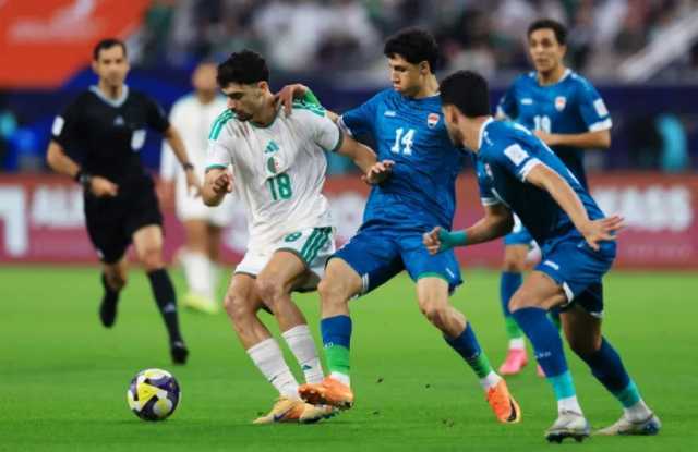 الجزائر تنتزع الصدارة وترافق العراق في ربع نهائي كأس العرب