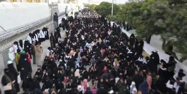 حشود نسائية تحتفي بميلاد الزهراء وتجدد ثبات الموقف تجاه فلسطين والمجاهدين
