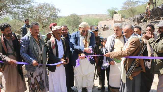 تفقد سير العمل بعدد من مشاريع المبادرات في التعزية