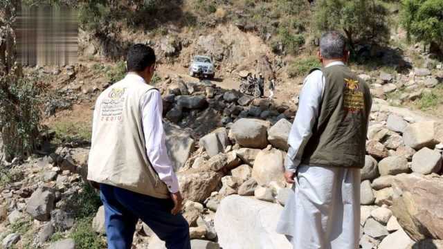 الاطلاع على مشروع فتح طريق الشومري في مبين بحجة