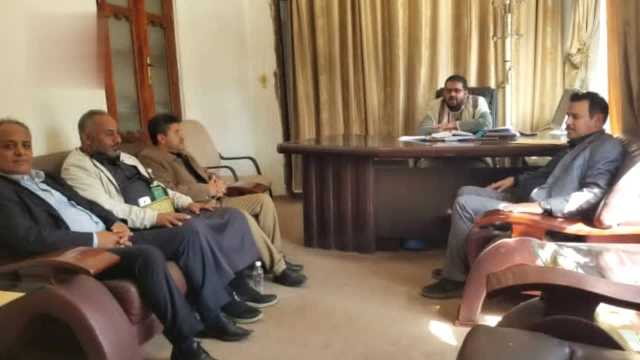 مناقشة تعزيز الشراكة بين وزارة الثقافة وهيئة مكافحة الفساد في التوعية والتثقيف