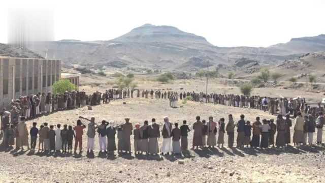 وقفتان مسلحتان في جحانة إعلانًا للجهوزية والاستعداد لمواجهة العدو