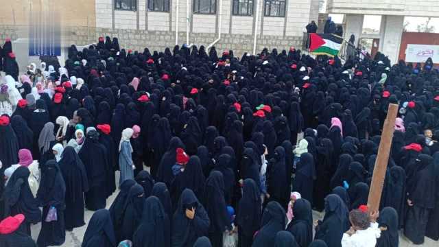 فعاليتان ووقفتان للهيئة النسائية في حجة بذكرى ميلاد فاطمة الزهراء