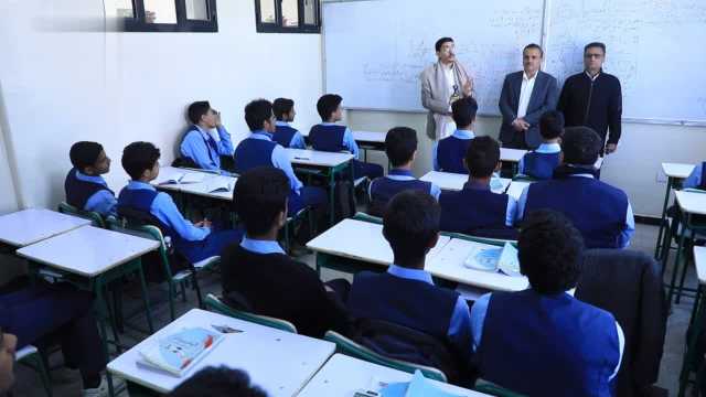 الصعدي يتفقد سير العملية التعليمية بثانوية عبدالناصر للمتفوقين