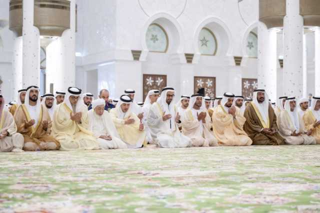 رئيس الدولة: الأعياد مناسبة تتجسد فيها هويتنا الوطنية وتقاليدنا الأصيلة