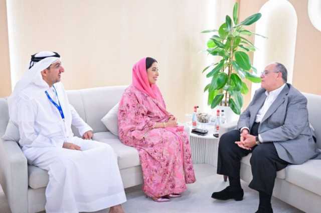 منى المري تلتقي المنتج اللبناني صادق الصباح، على هامش أعمال قمة الإعلام العربي 2024