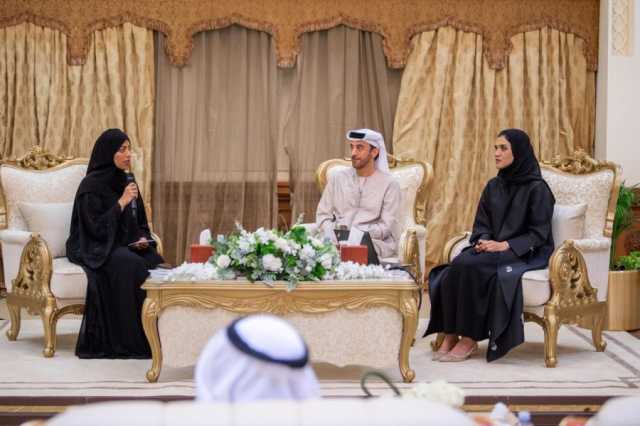 “استشاري الشارقة” يناقش التغير المناخي وسبل مواجهته