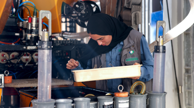 مهمة “بيئة أبوظبي” الاستكشافية مع “أوشن إكس” تفتح آفاقاً جديدة في الأبحاث البحرية