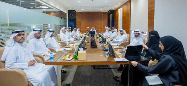 غرفة عجمان تناقش مستجدات مشاريعها ومبادراتها وتعزز استباقيتها لفتح قنوات تصديرية مبتكرة