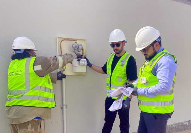 كهرباء الشارقة تنجز الخط الرئيسي وشبكة الغاز الطبيعي في مدينة الحمرية – شرق