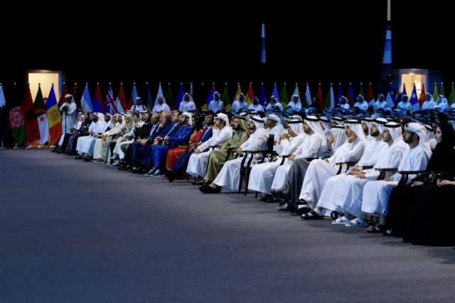 بحضور محمد بن راشد .. سيف بن زايد: “الإمارات راسخة الجذور.. وبرؤية القيادة الرشيدة نعيش في القمة والعزة والكرامة”