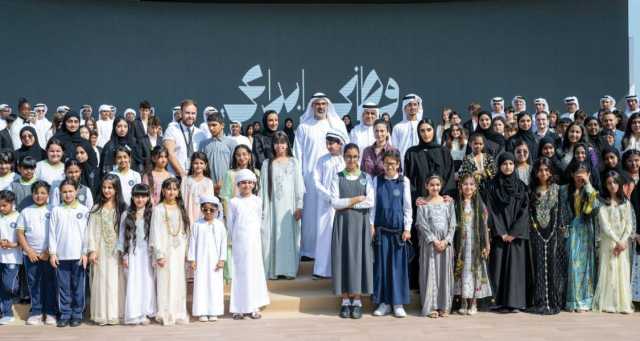 خالد بن محمد بن زايد يزور الدورة الثانية من المعرض الفني الطلابي “وطني إبداعي”