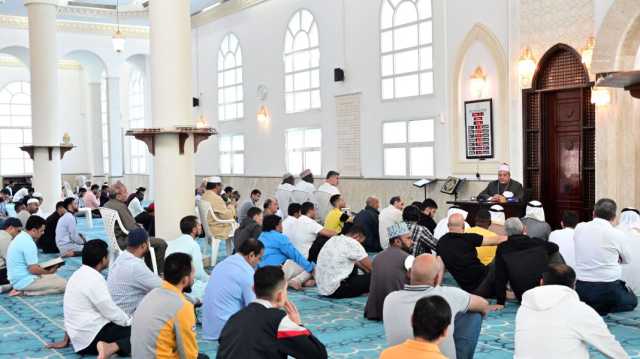 العلماء ضيوف رئيس الدولة يحثون الصائمين على حفظ الجوارح وتوجيهها نحو الطاعات