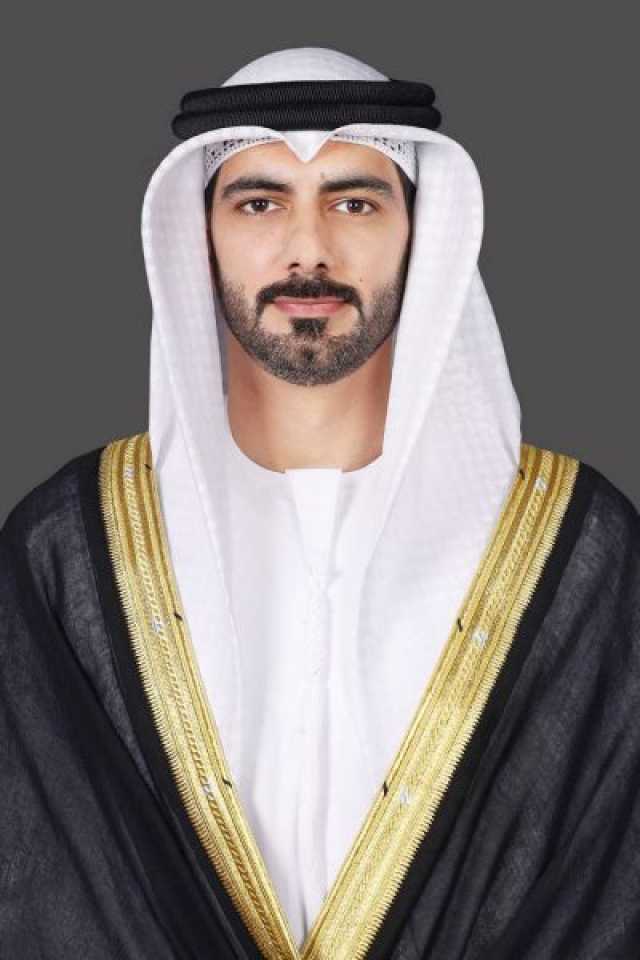 وزير الثقافة: الإمارات حريصة على ترسيخ ثقافة العلم والمعرفة