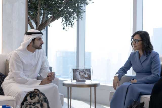 حمدان بن محمد يلتقي الرئيسة التنفيذية لمنصة “إكس”