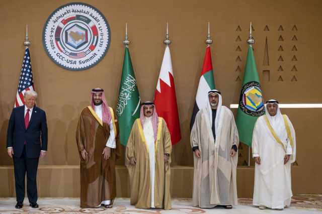 نيابة عن رئيس الدولة..ولي عهد أبوظبي يترأس وفد الإمارات في القمة الخليجية – الأمريكية في الرياض