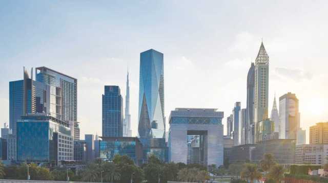 “دبي لصناعات الطيران” توقع اتفاقيات نهائية لبيع 75 طائرة