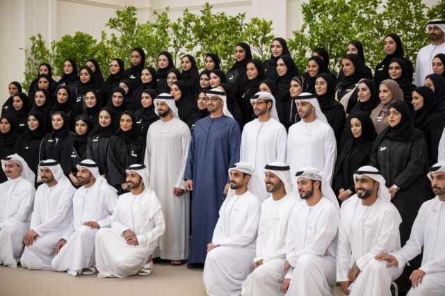 خلال استقباله وفد المؤسسة ومجالس الشباب..رئيس الدولة يطلع على مبادرات المؤسسة الاتحادية للشباب